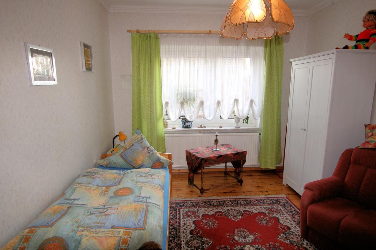 Laatzen - Private Apartment